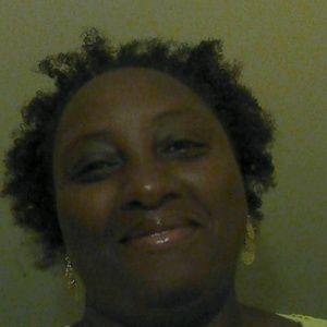 Meet your Posher, Leslie